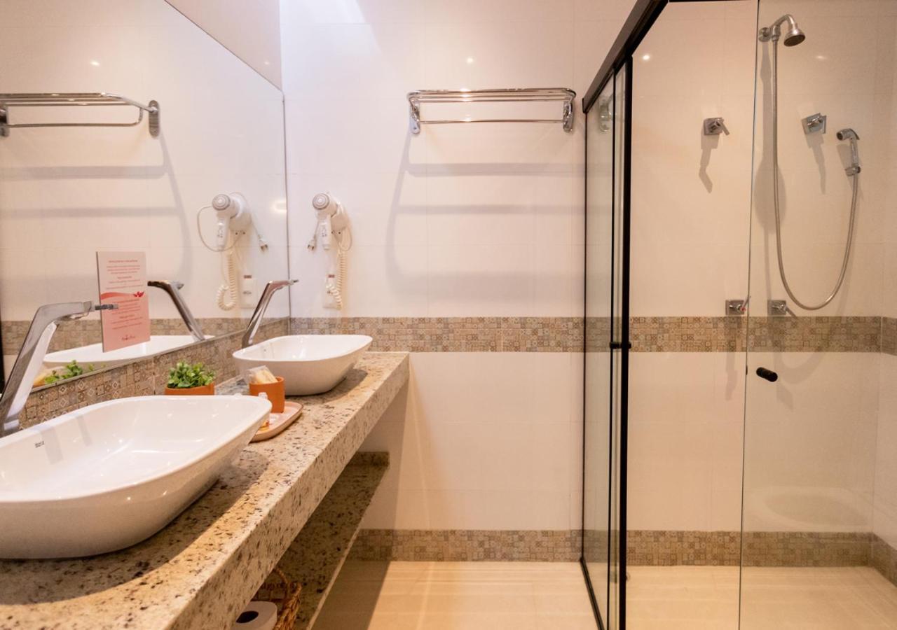 Amora Hotel มาเรเซียส ภายนอก รูปภาพ