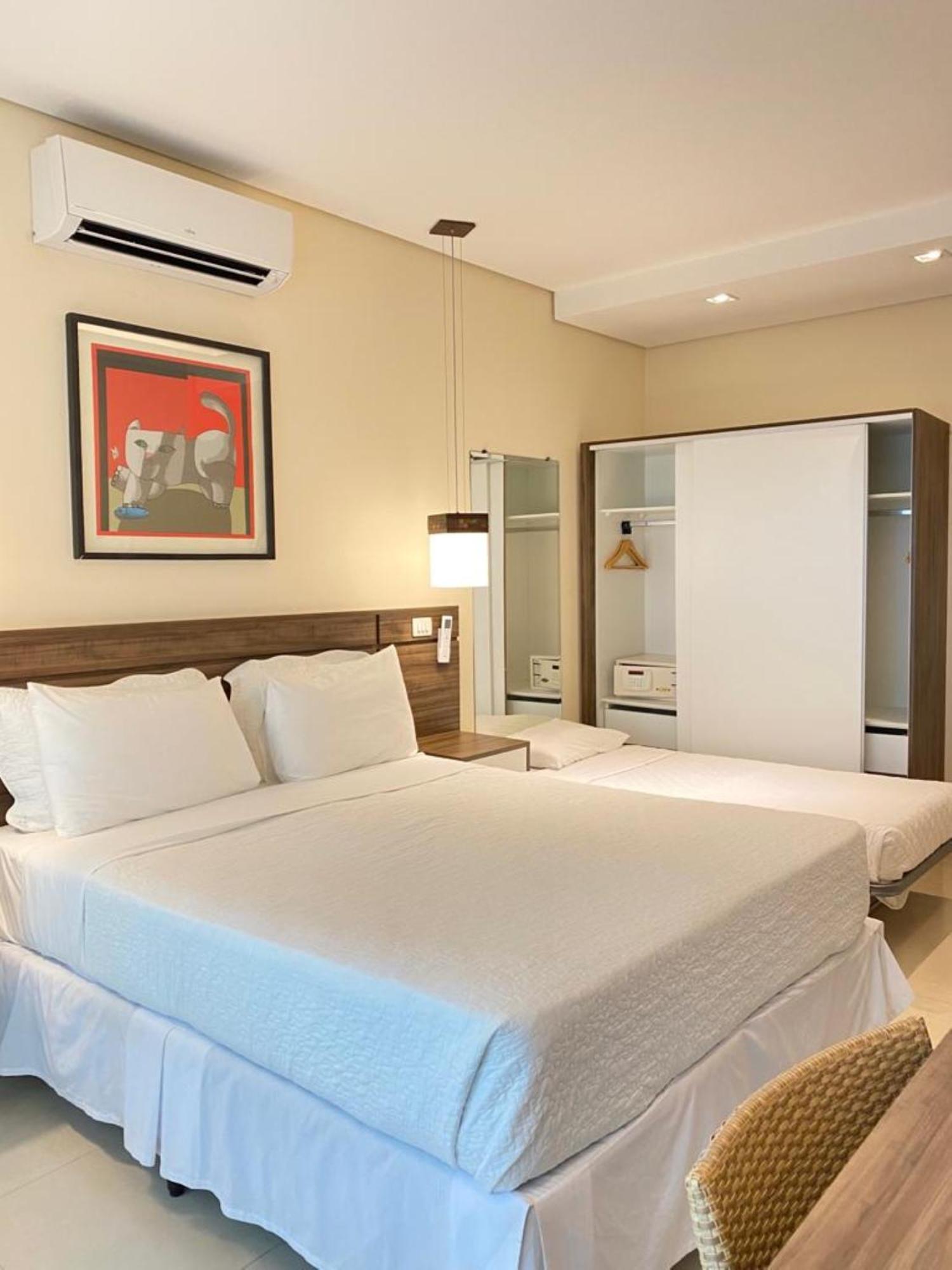 Amora Hotel มาเรเซียส ภายนอก รูปภาพ