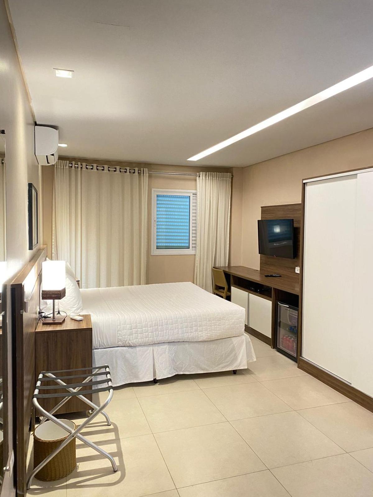 Amora Hotel มาเรเซียส ภายนอก รูปภาพ
